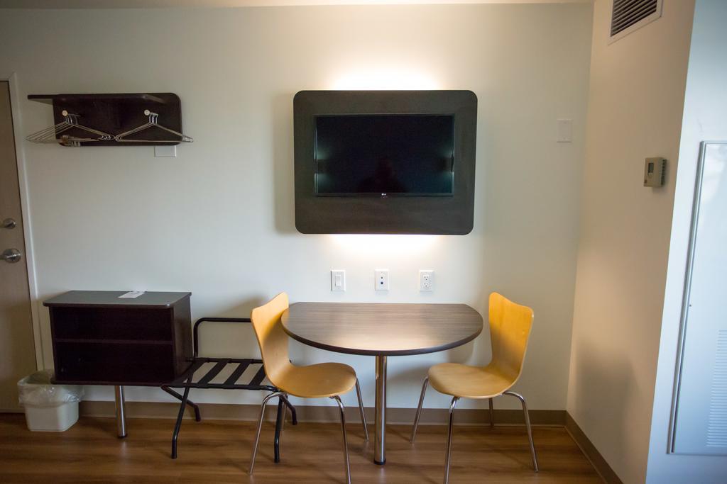 6-pottstown, Pa Hotel